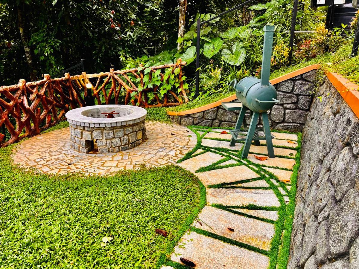 Blue Peaks Lodge Munnar