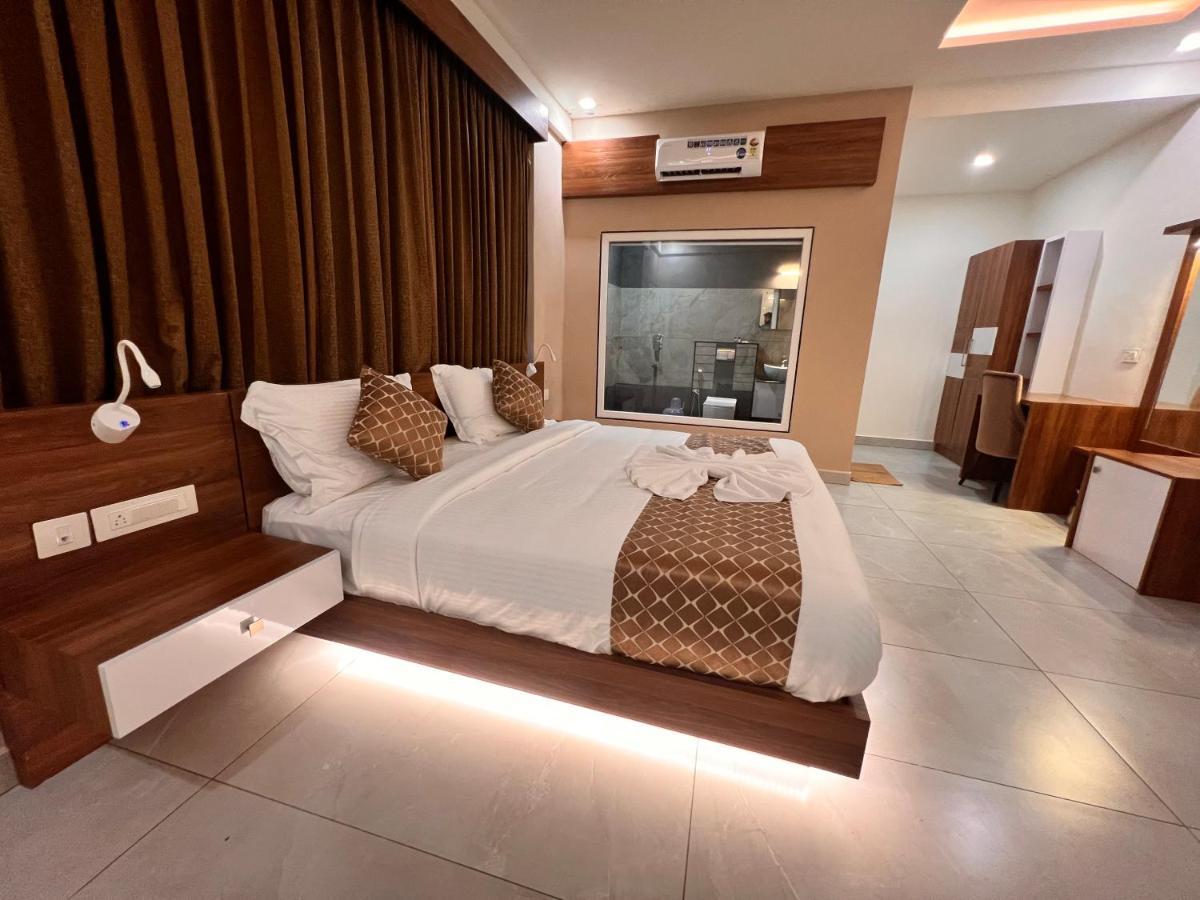 Lodge Blue Peaks Munnar