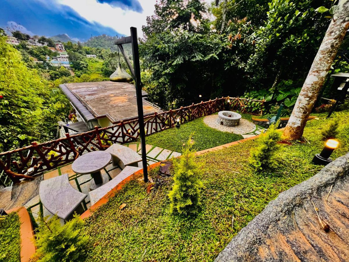 Blue Peaks Lodge Munnar