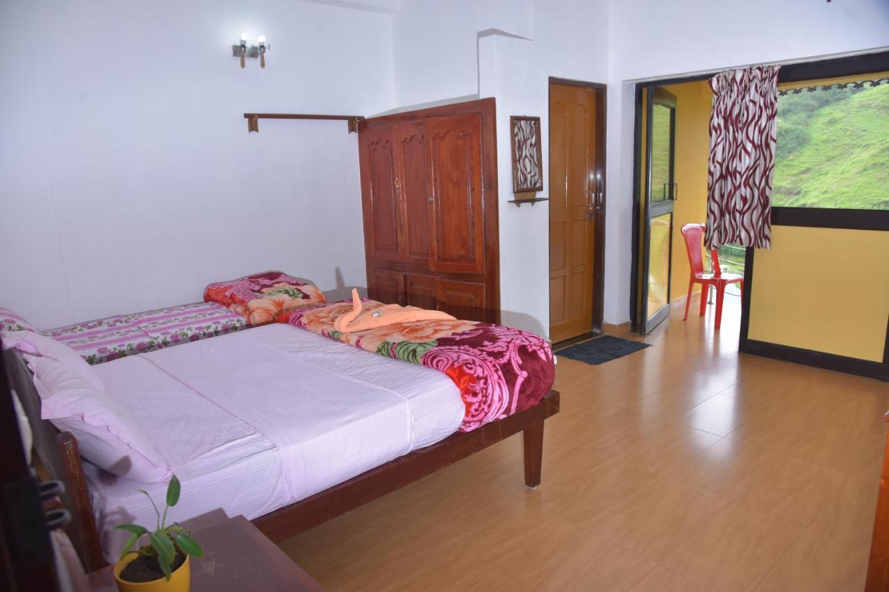 Hotel Ac Mist Munnar