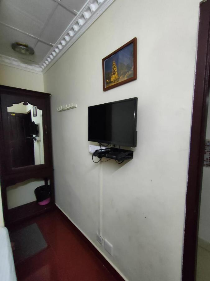 Kaippalli Budget Homestay *