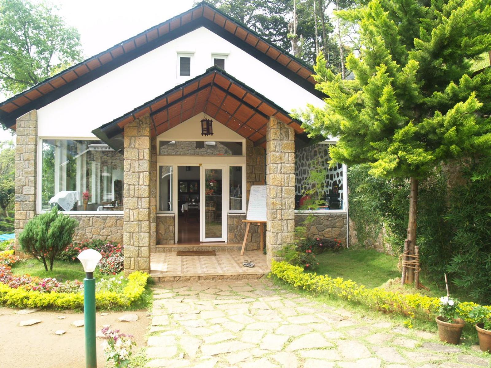 Sitaram Mountain Retreat Resort