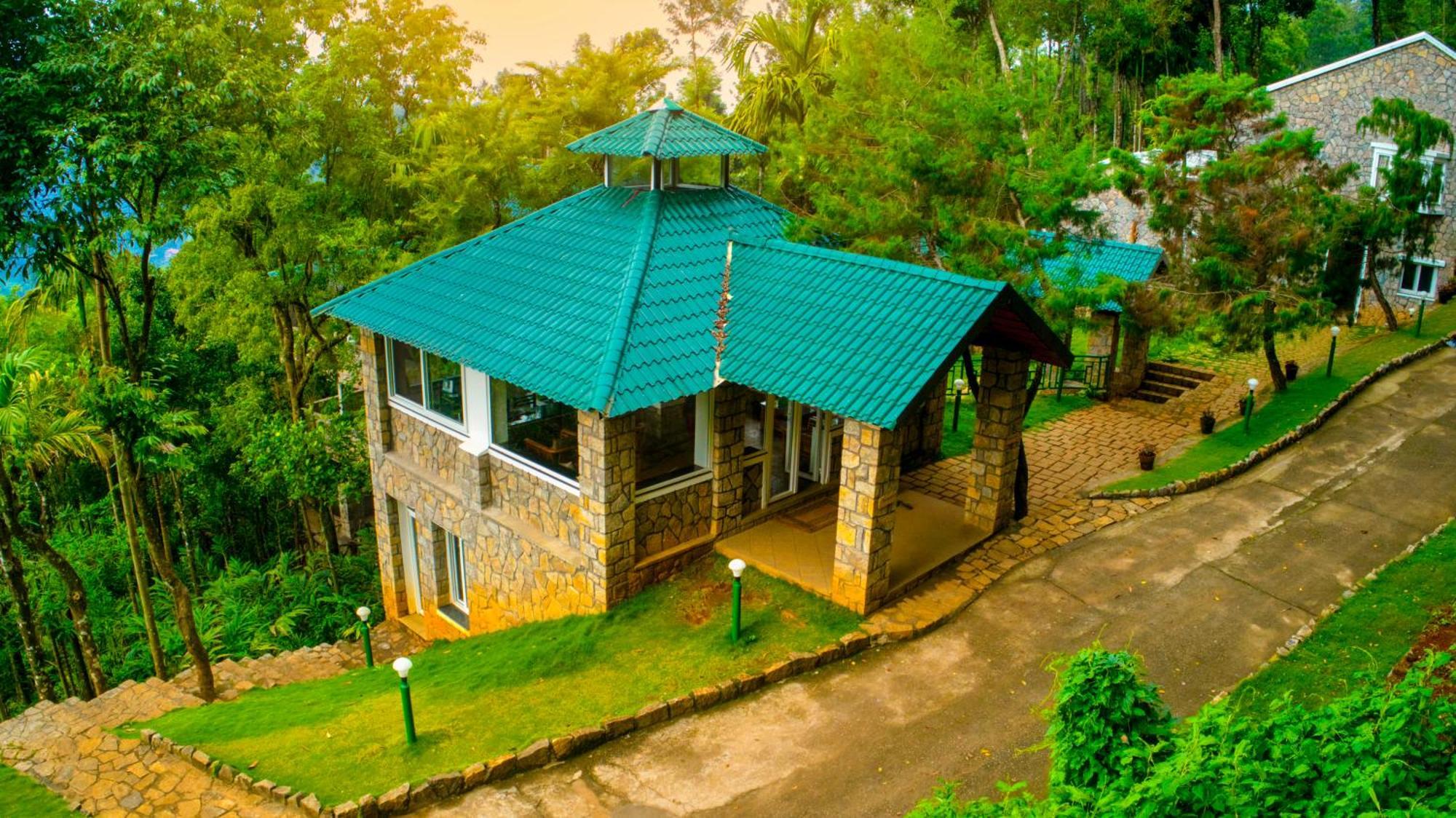 Sitaram Mountain Retreat Munnar