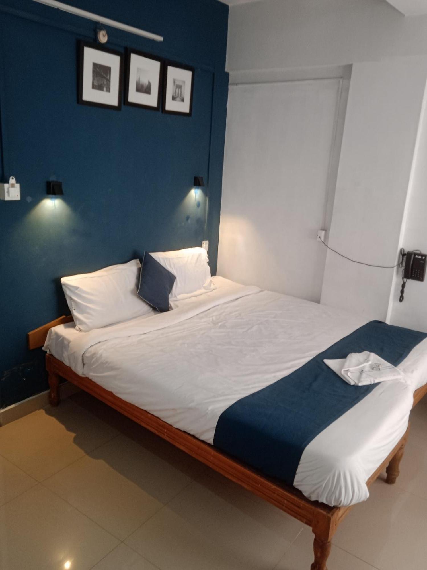Hotel Central Munnar
