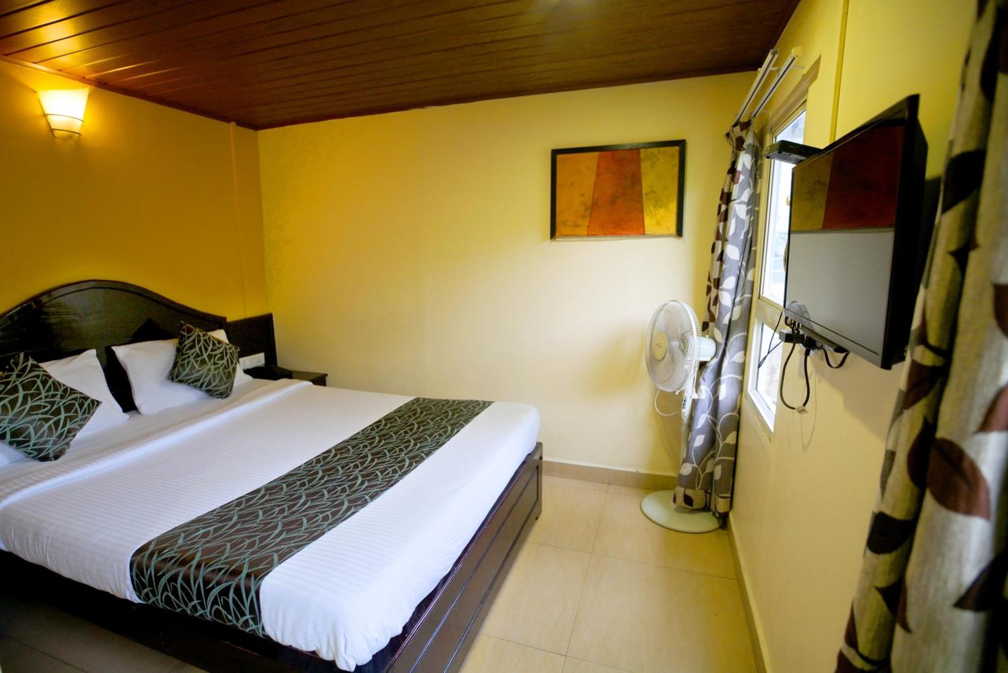 New Gate Hotel *