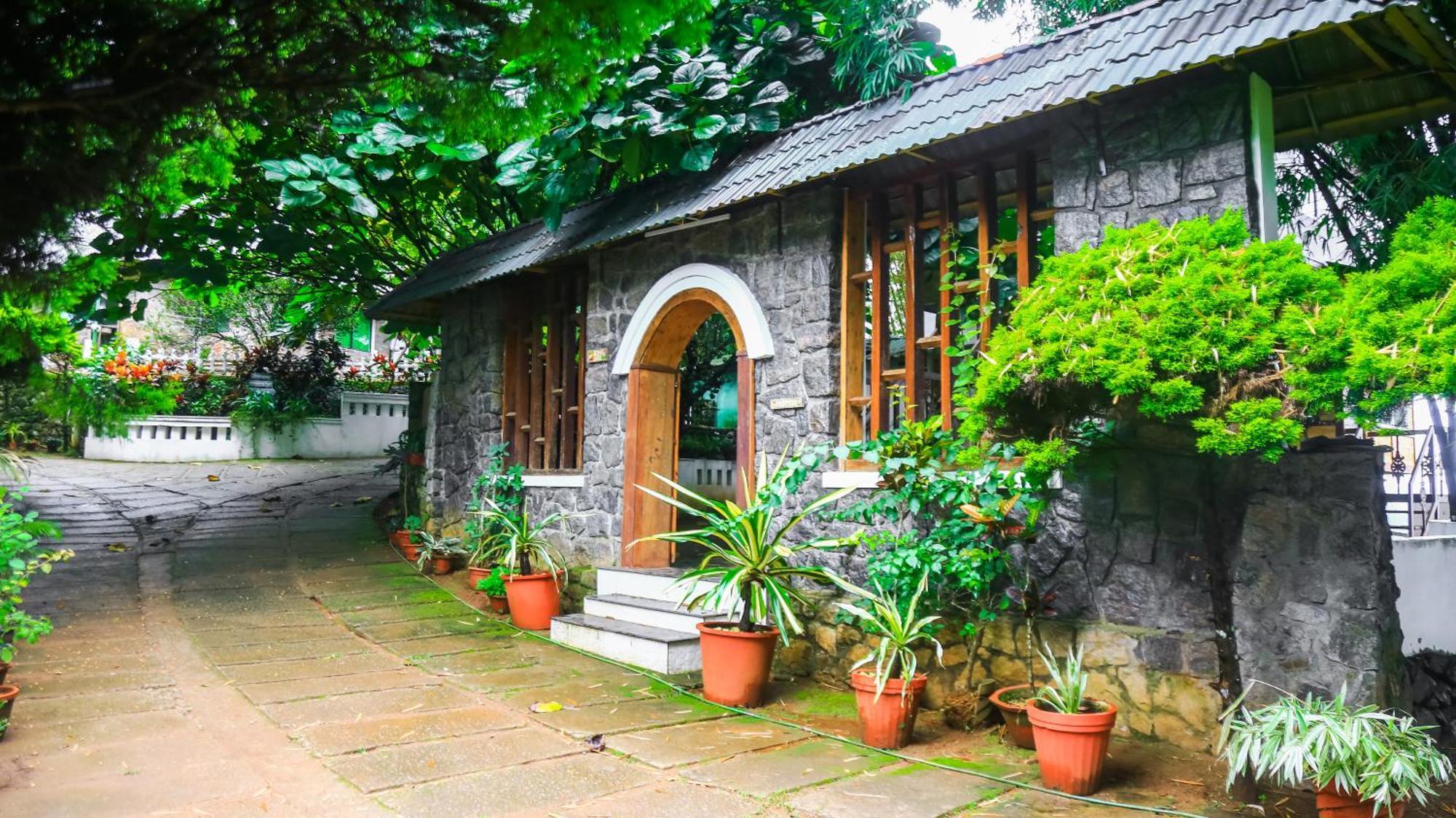 Spring Muunnar, Resort