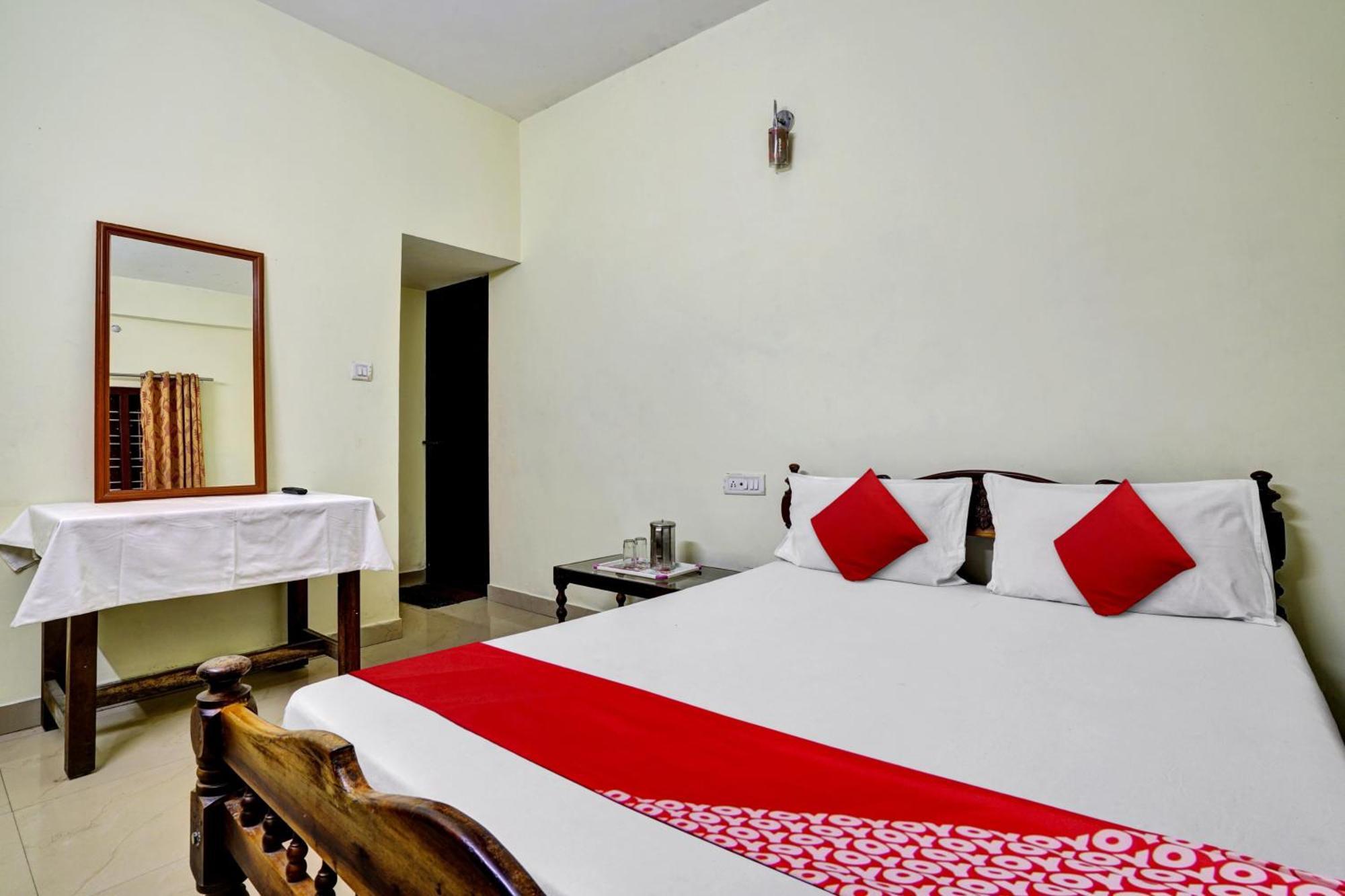 Hotel Oyo Flagship Ammu
