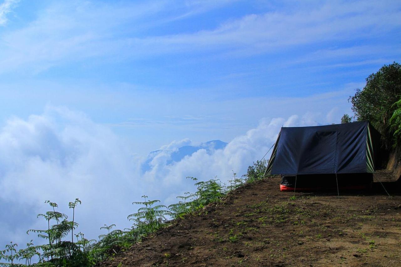 Blow Munnar