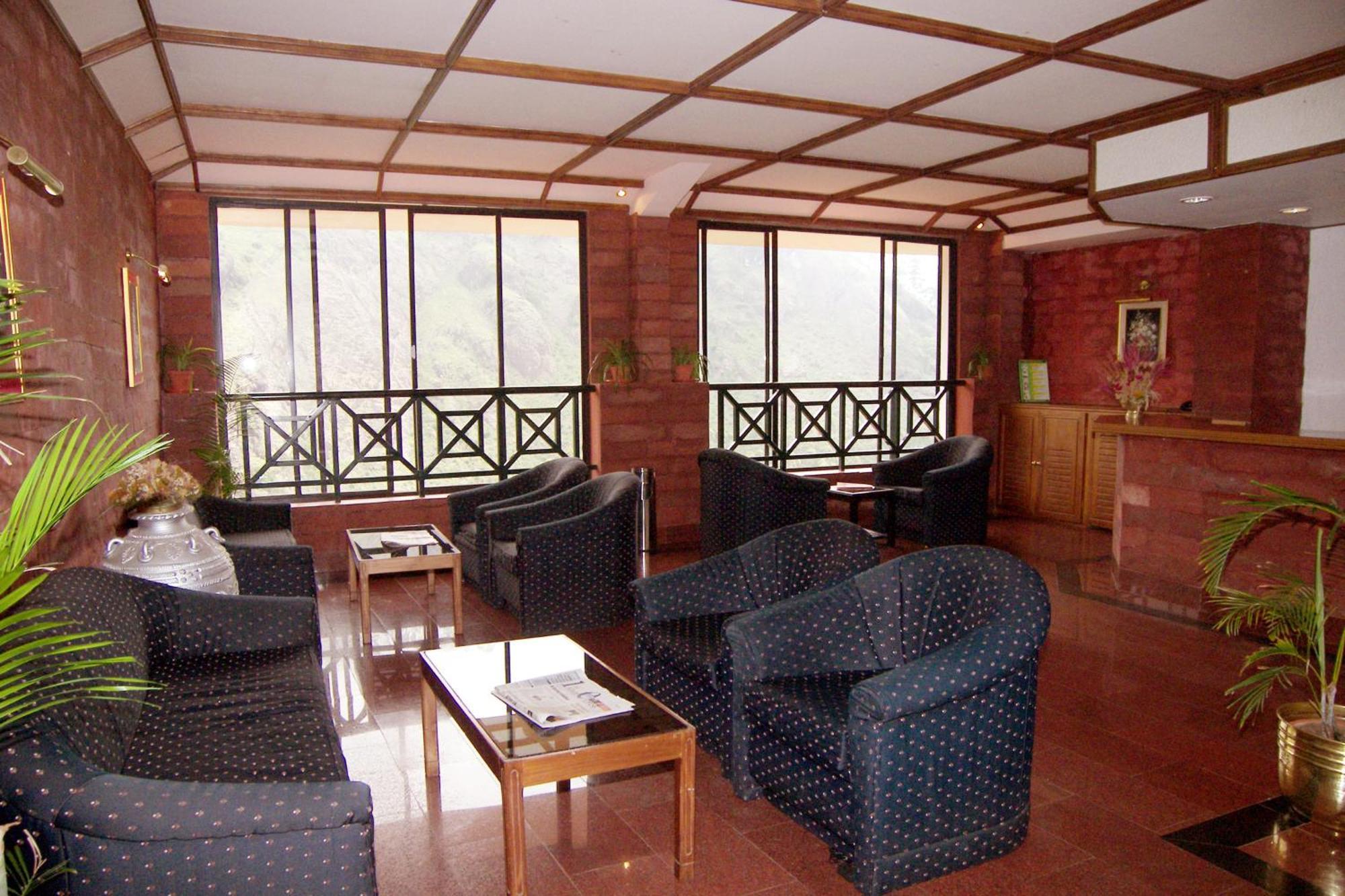 Abad Copper Castle Resort Munnar