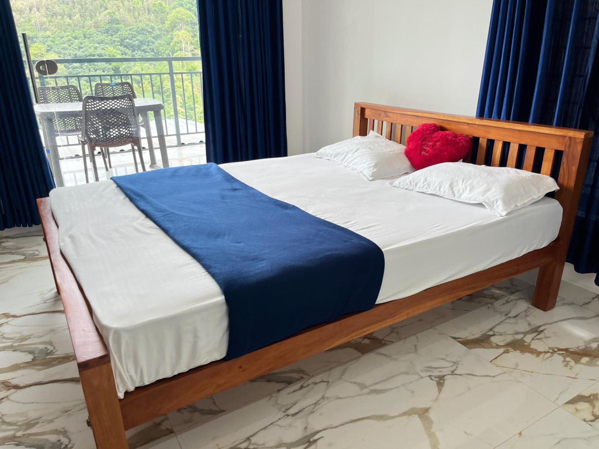 Mount Mist Homestay *