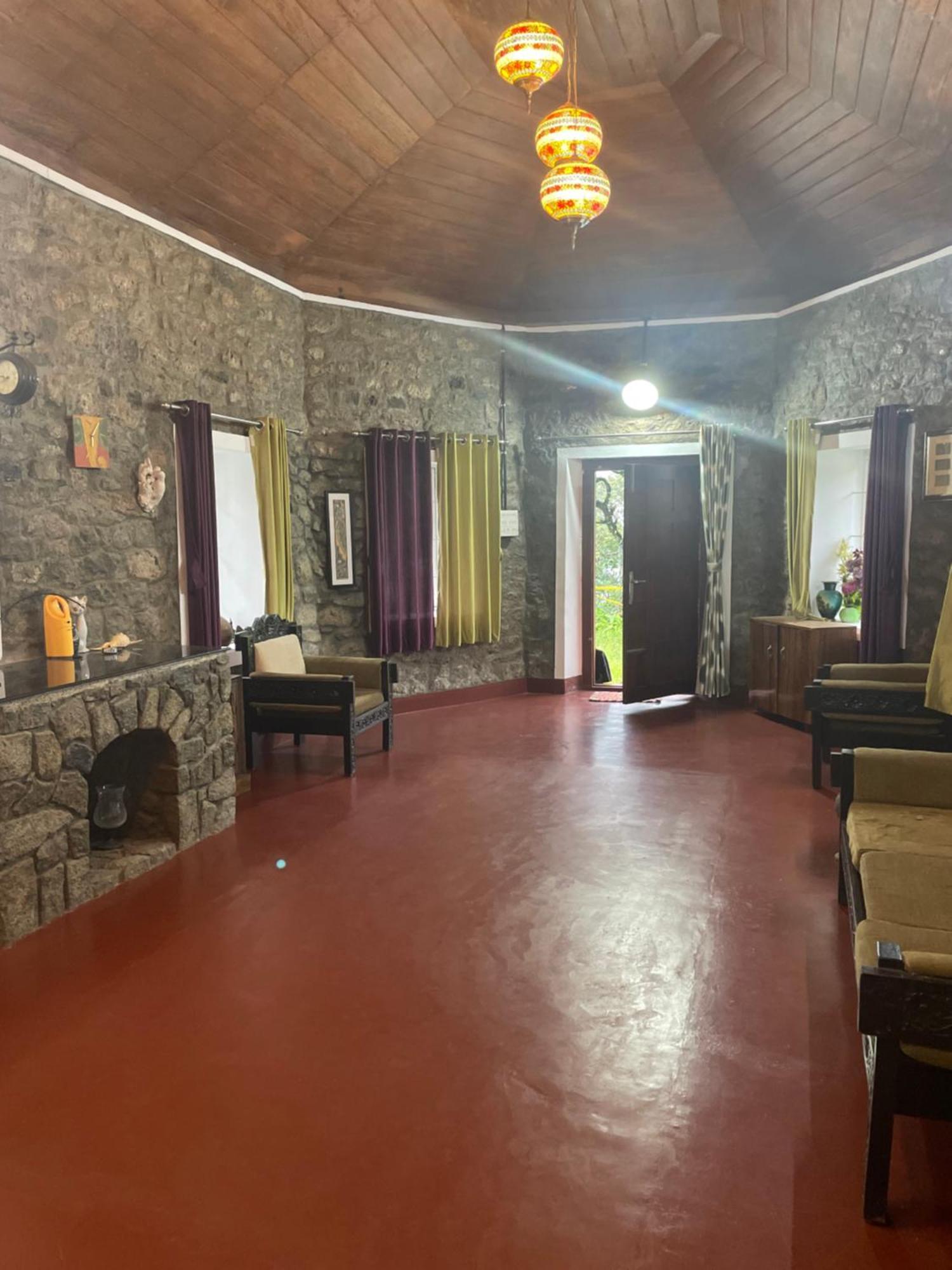 Holiday home Thottom Private *