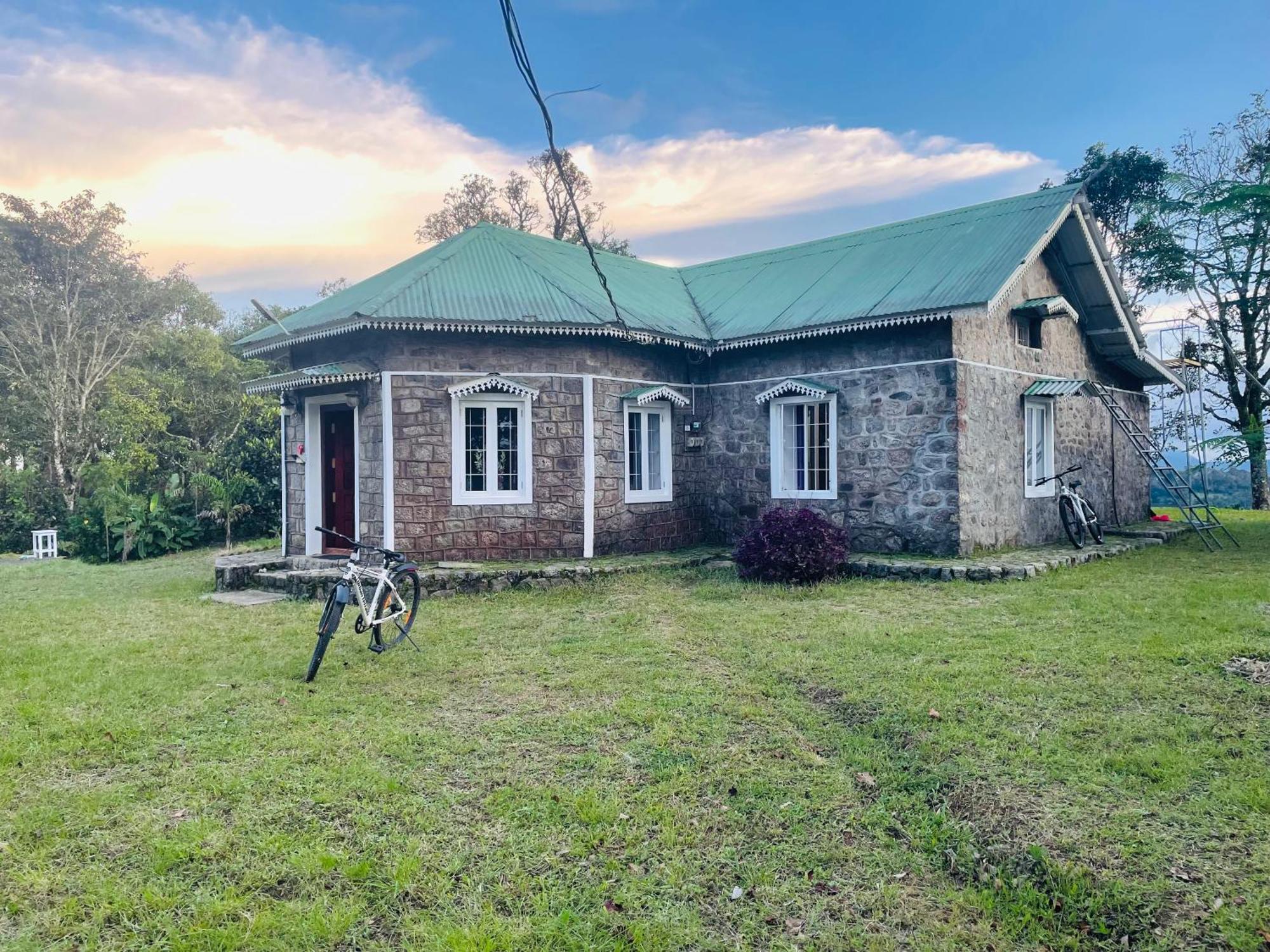 Holiday home Thottom Private Munnar