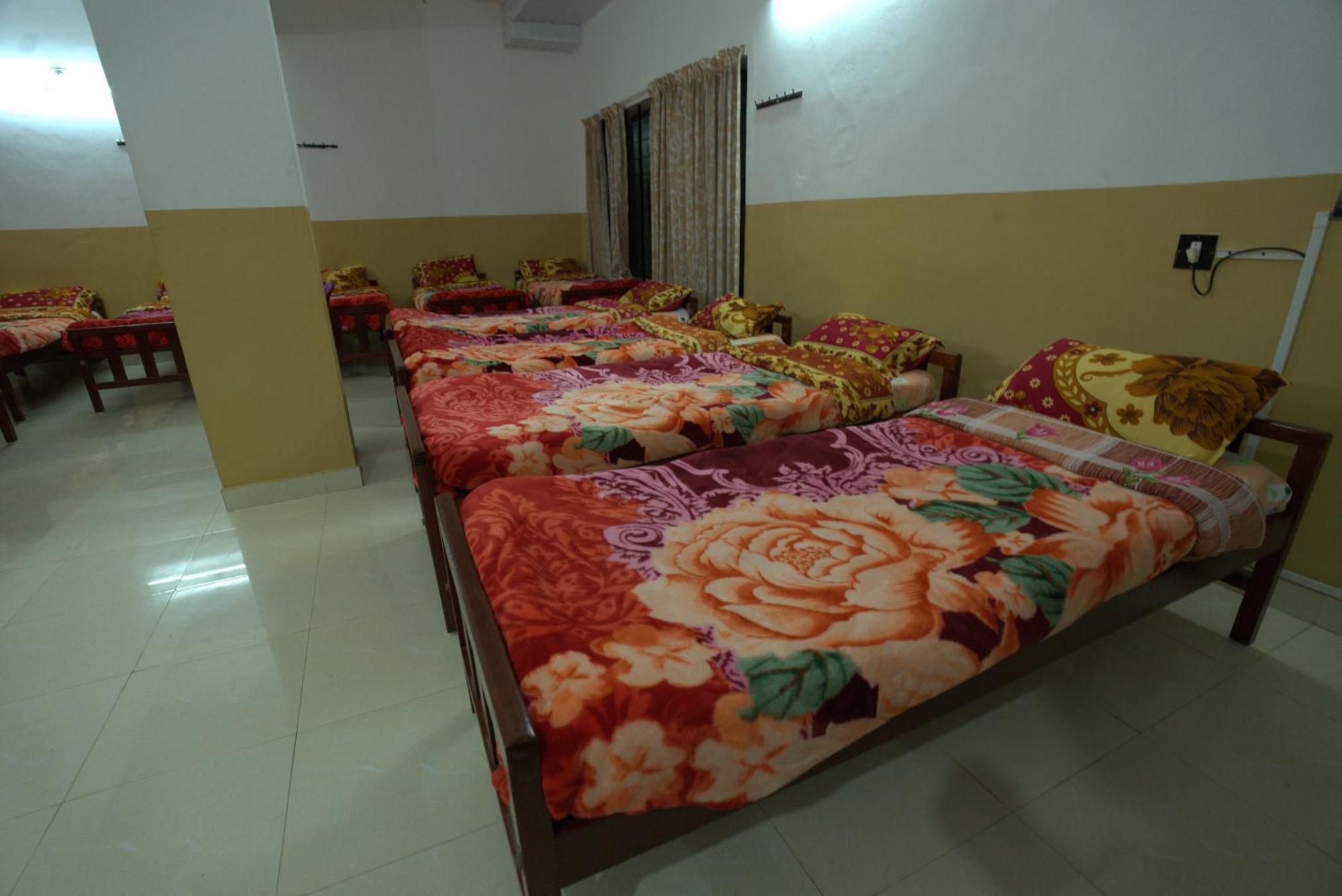 Ac Mist 2* Munnar