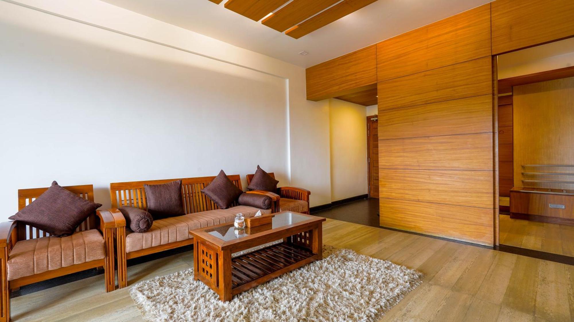 Chandys Windy Woods Resort Munnar