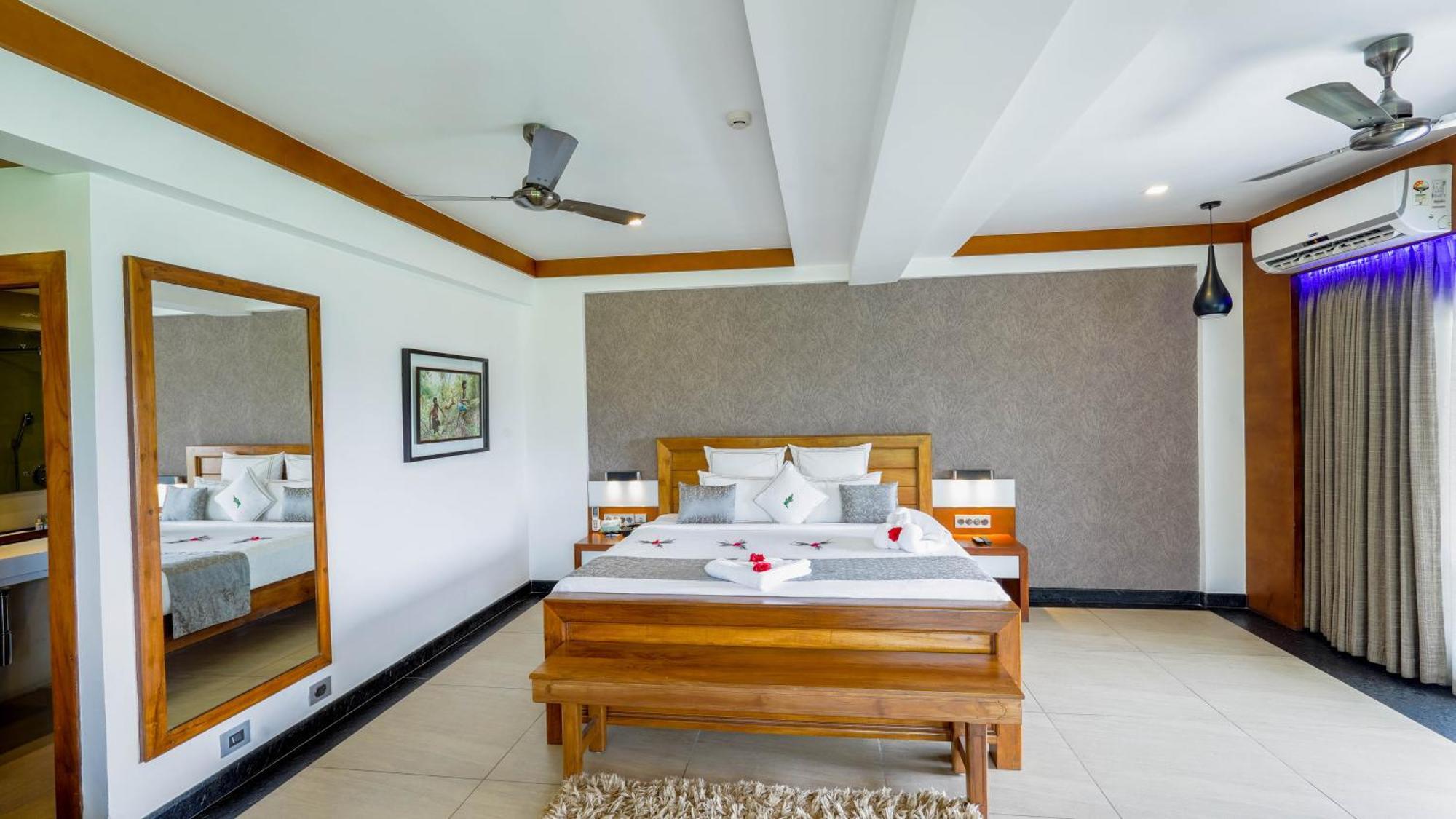 Chandys Windy Woods Resort 5*