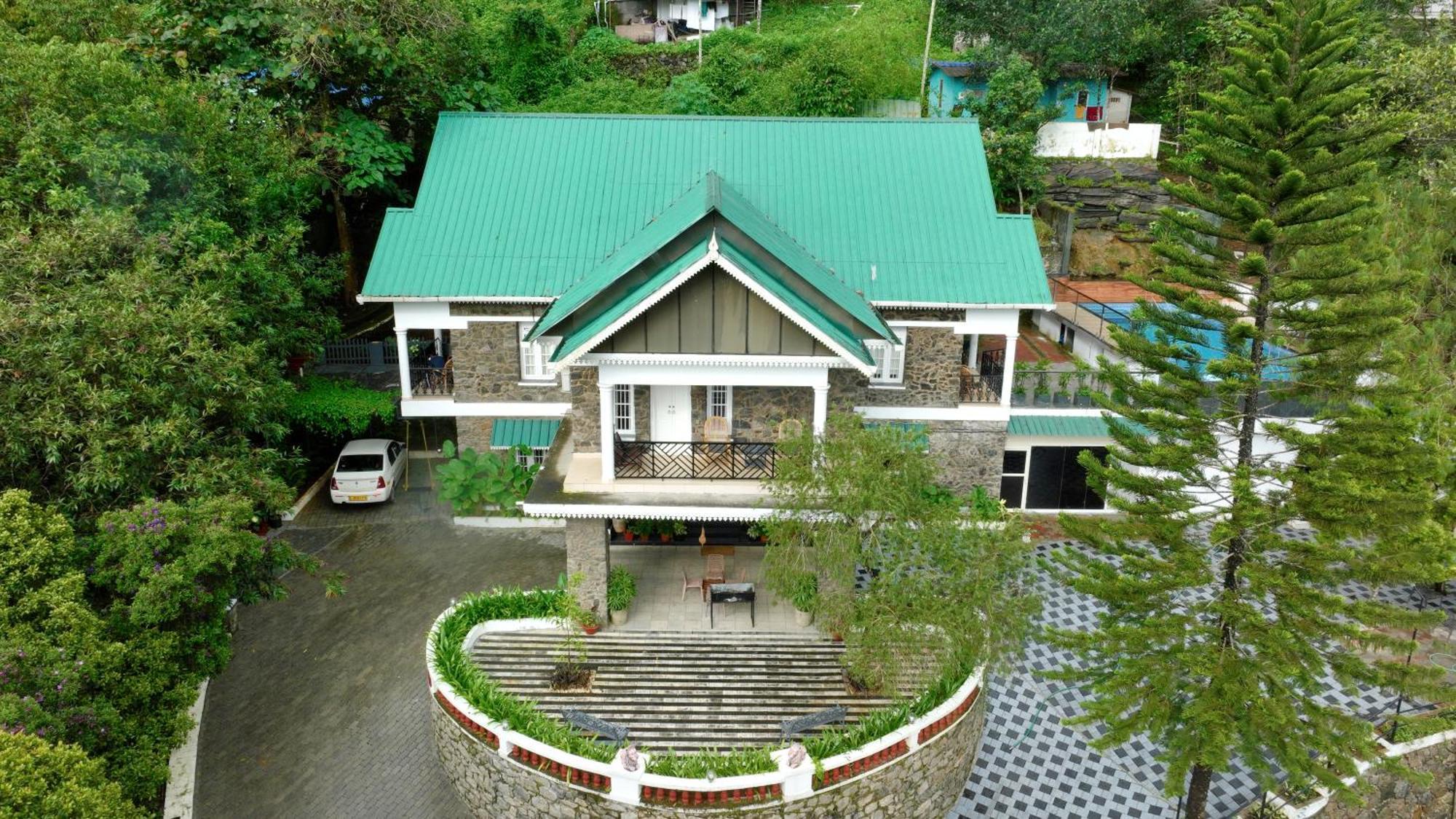 Chithirapuram Palace Resort Munnar
