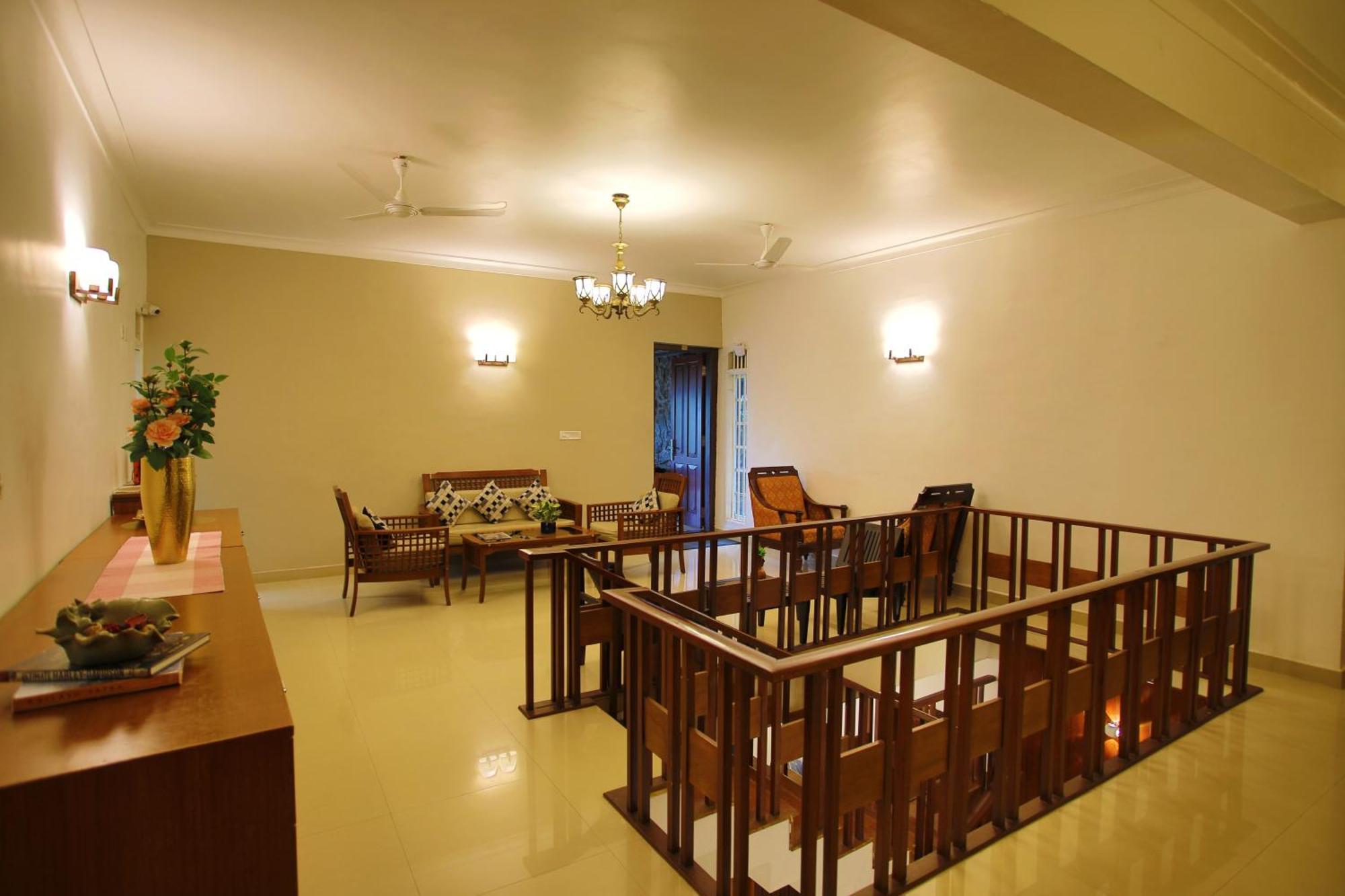 Chithirapuram Palace