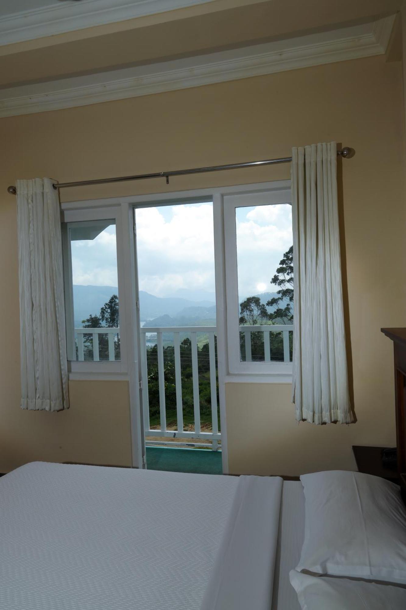Resort Lakezone Holiday Munnar