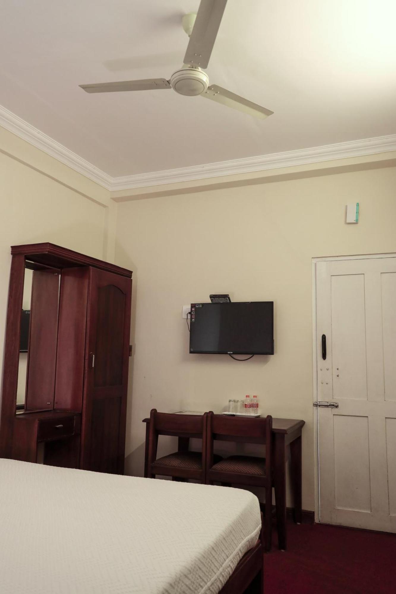 Lakezone Holiday Resort Munnar