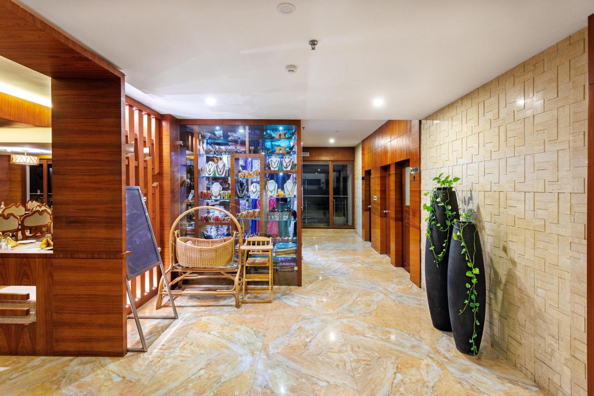 Amber Dale Luxury Hotel & Spa, Munnar Hotel 5*