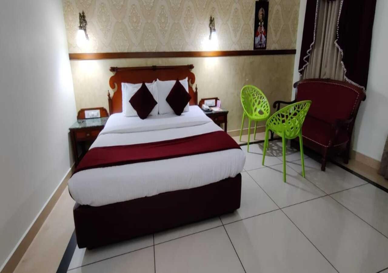 Tea County Resort 4*