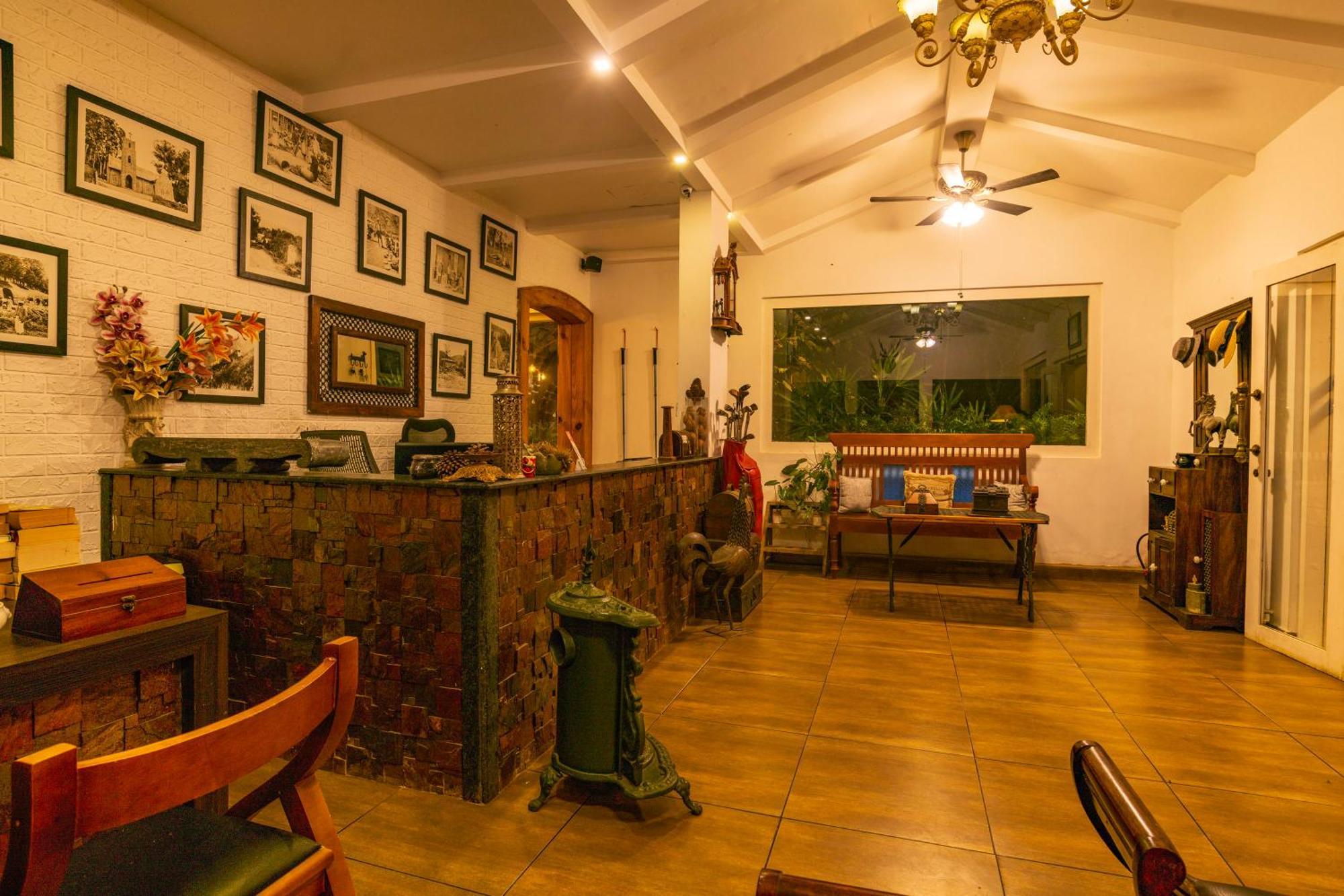 Tea Harvester Hotel