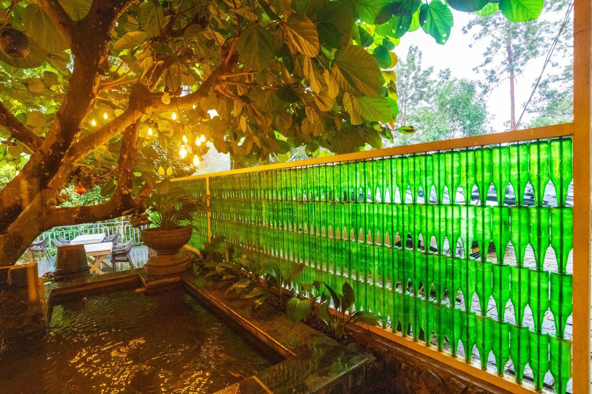 Tea Harvester 3* Munnar