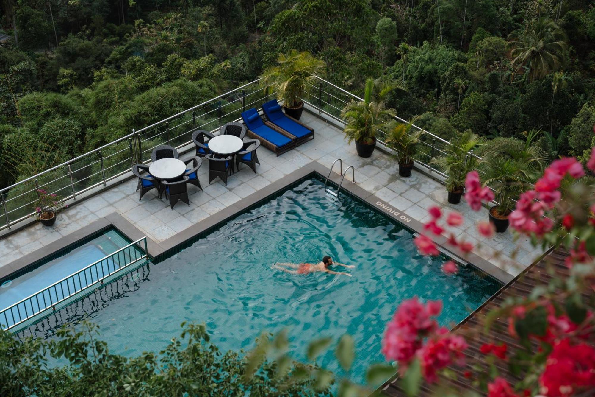The Panoramic Getaway Hotel 5*