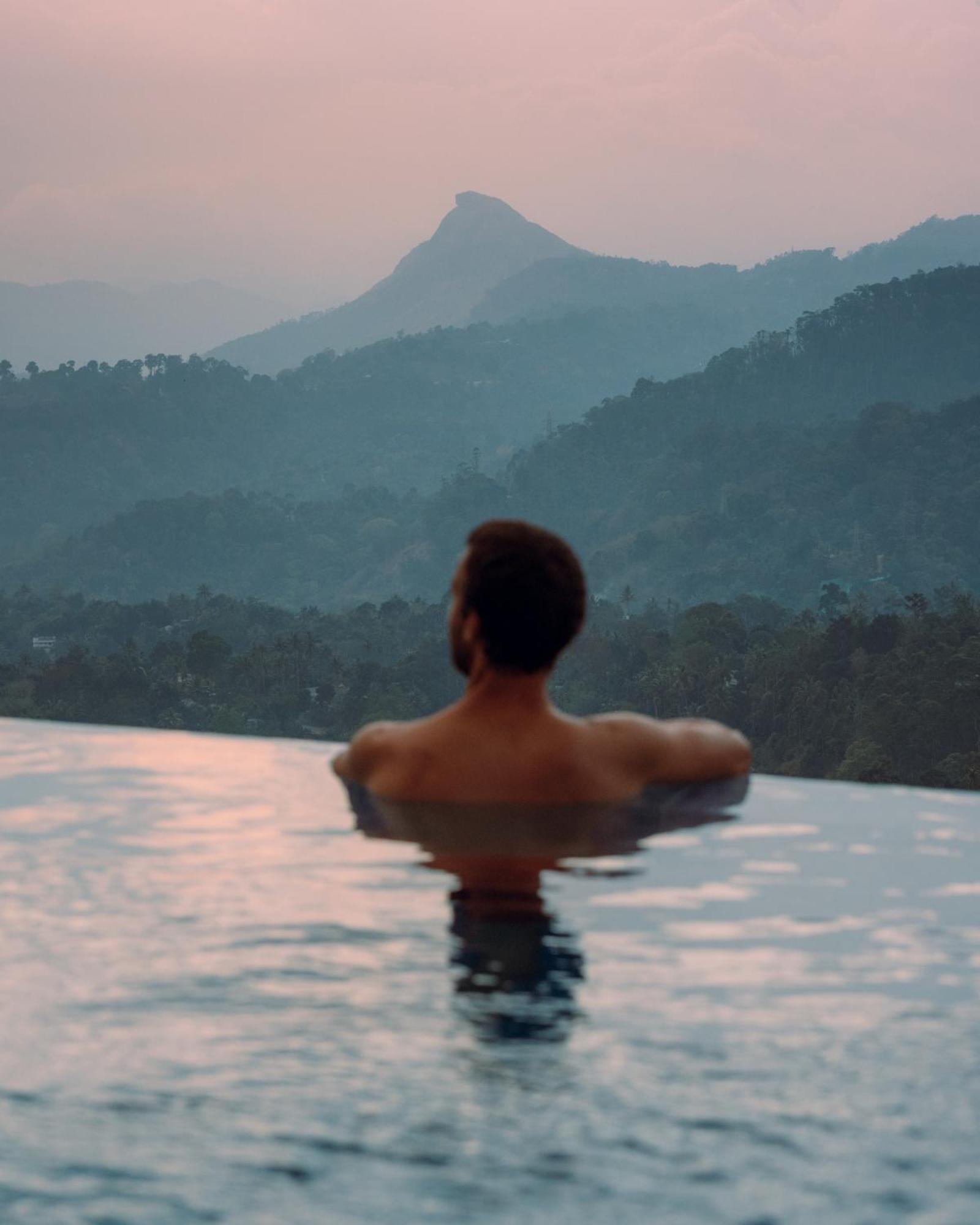The Panoramic Getaway