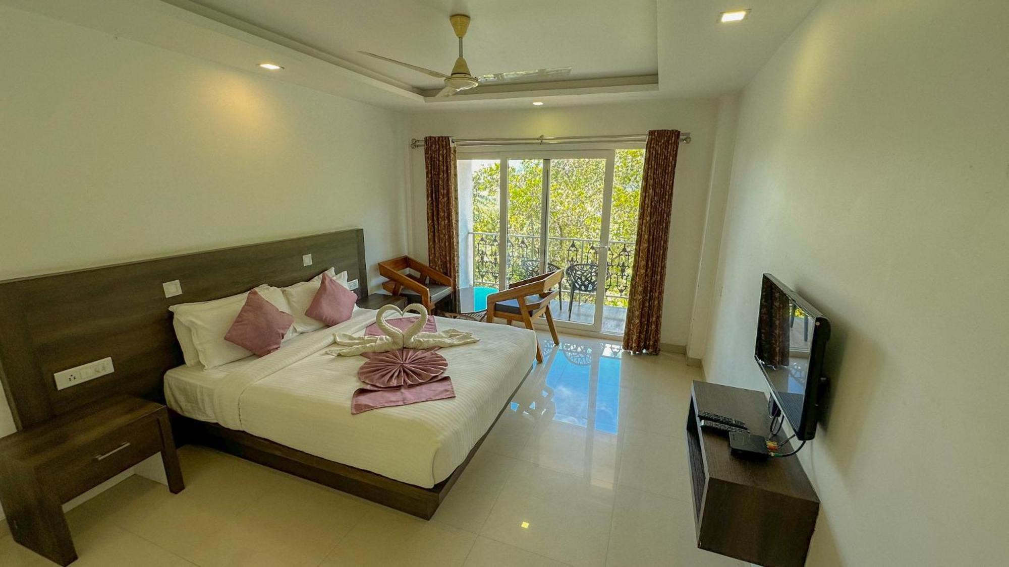 The Heights Hotel 4*