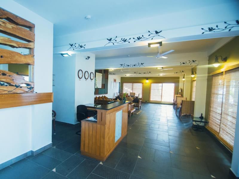 Hotel Forest Glade 4*
