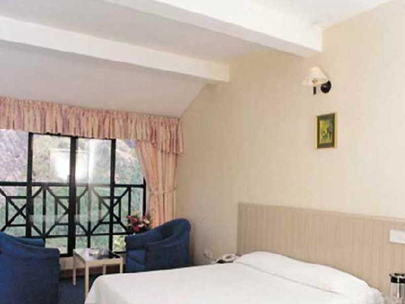 Abad Copper Castle 3* Munnar