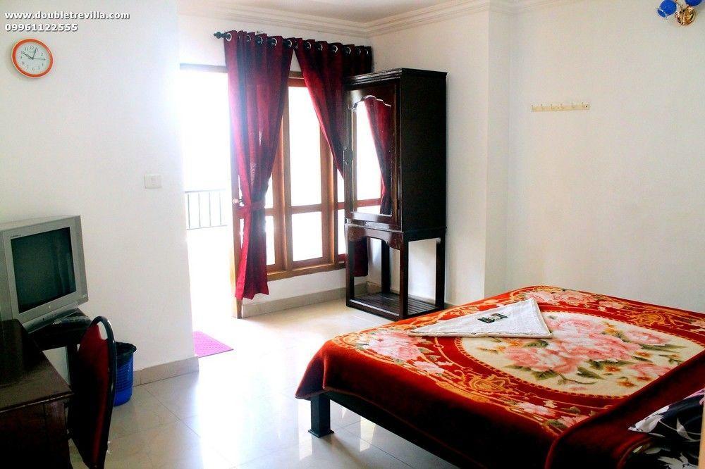 Double Tree * Munnar