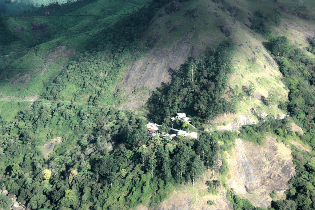 Abad Copper Castle 3* Munnar