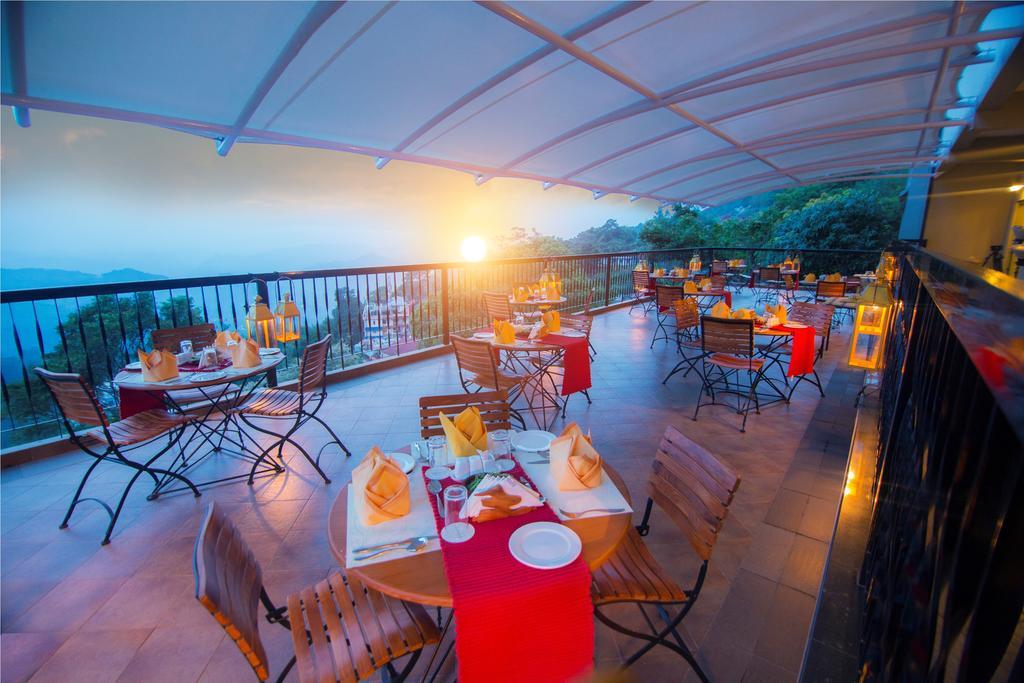 Forest Glade Hotel 4*