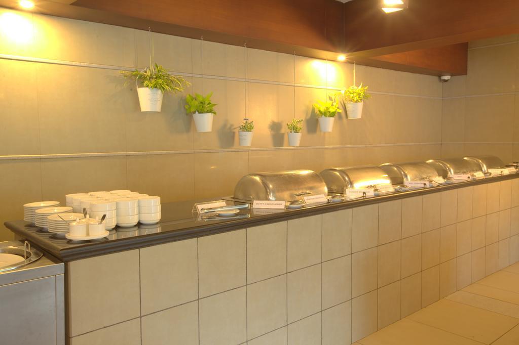 Grand Plaza Hotel