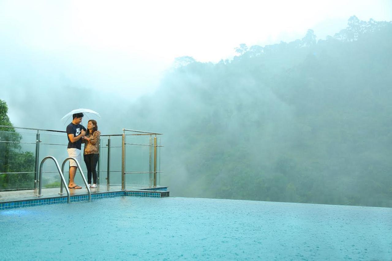 Hotel Blanket & Munnar