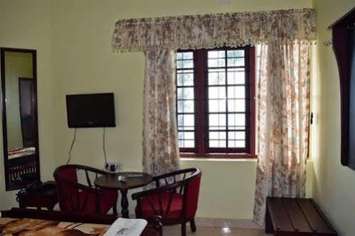 Guest house Estate Residency 3*