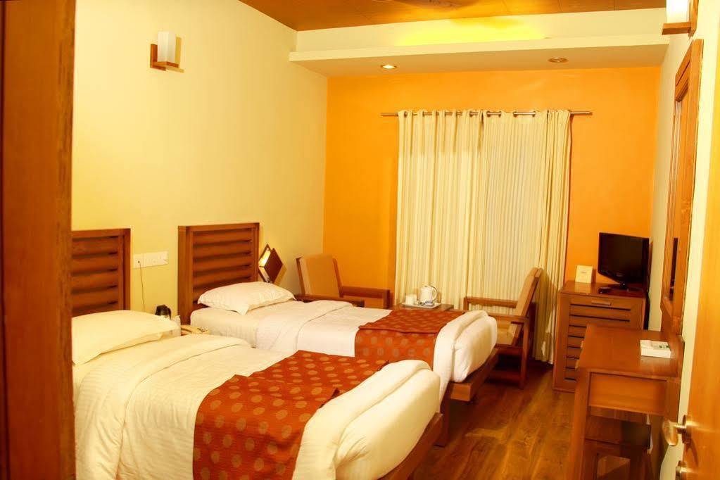 Hotel Grand Plaza 4*