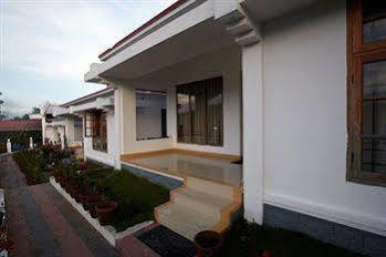 Elysium Garden 3* Munnar