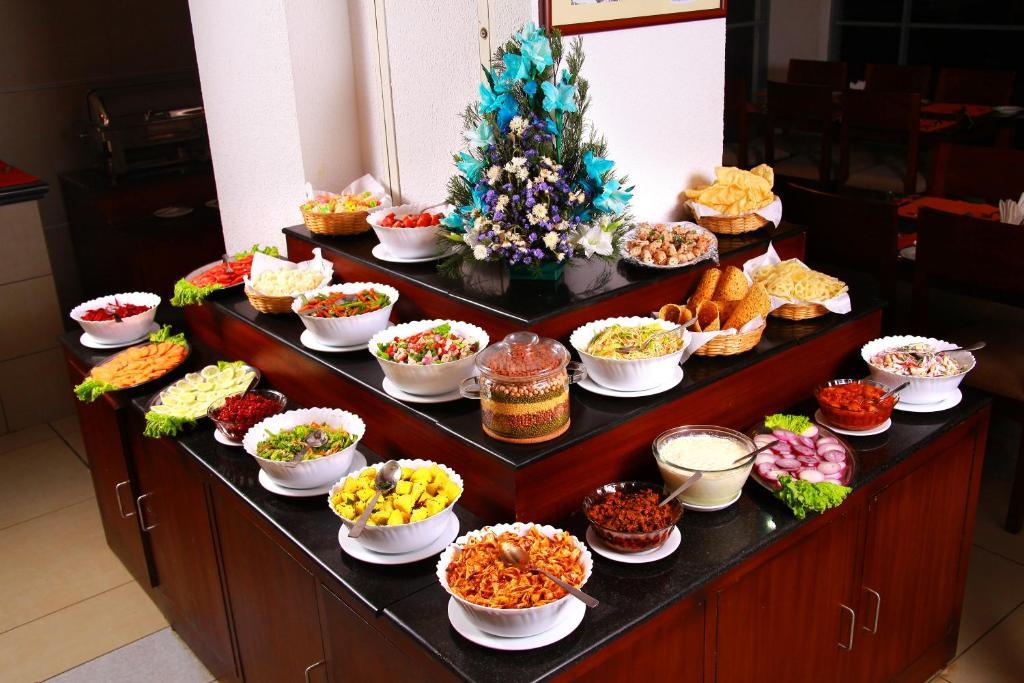 Hotel Grand Plaza Munnar
