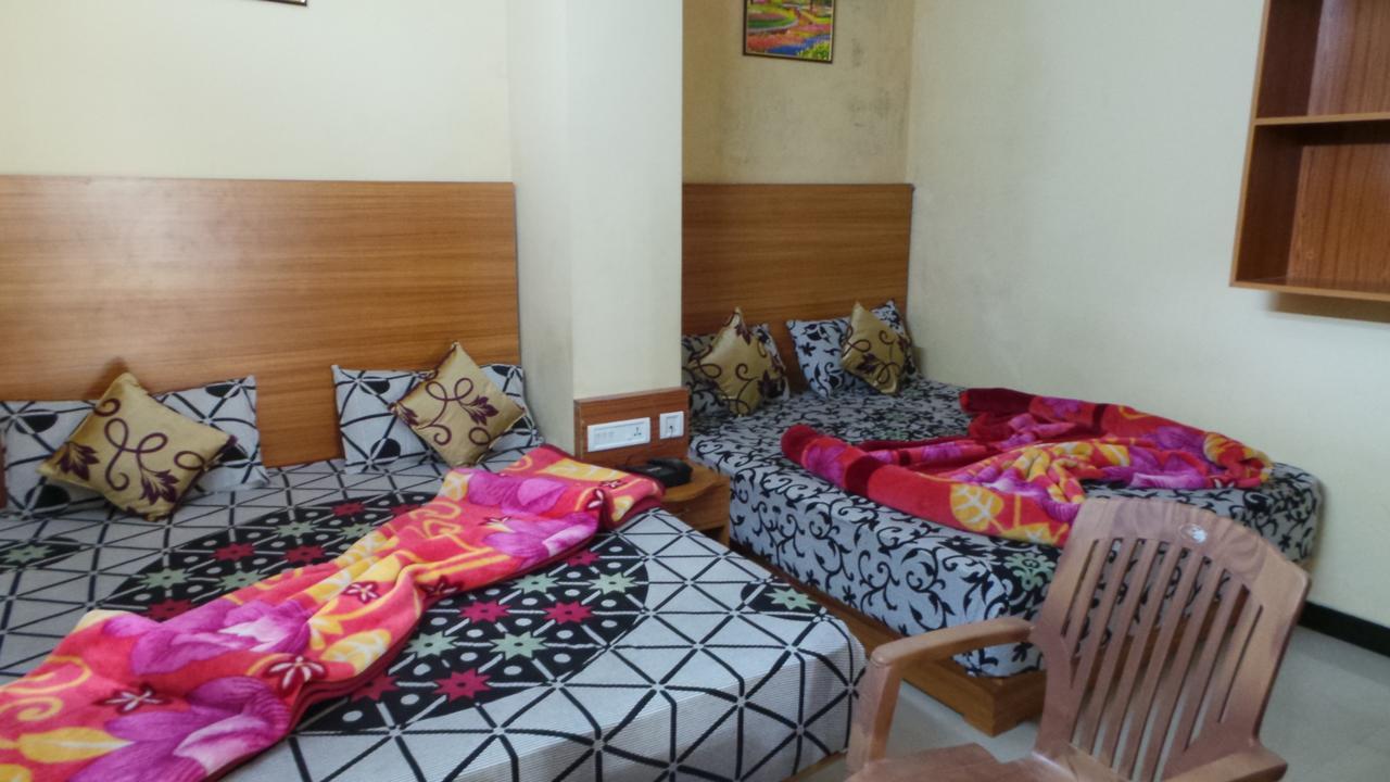 Red Star Holidays