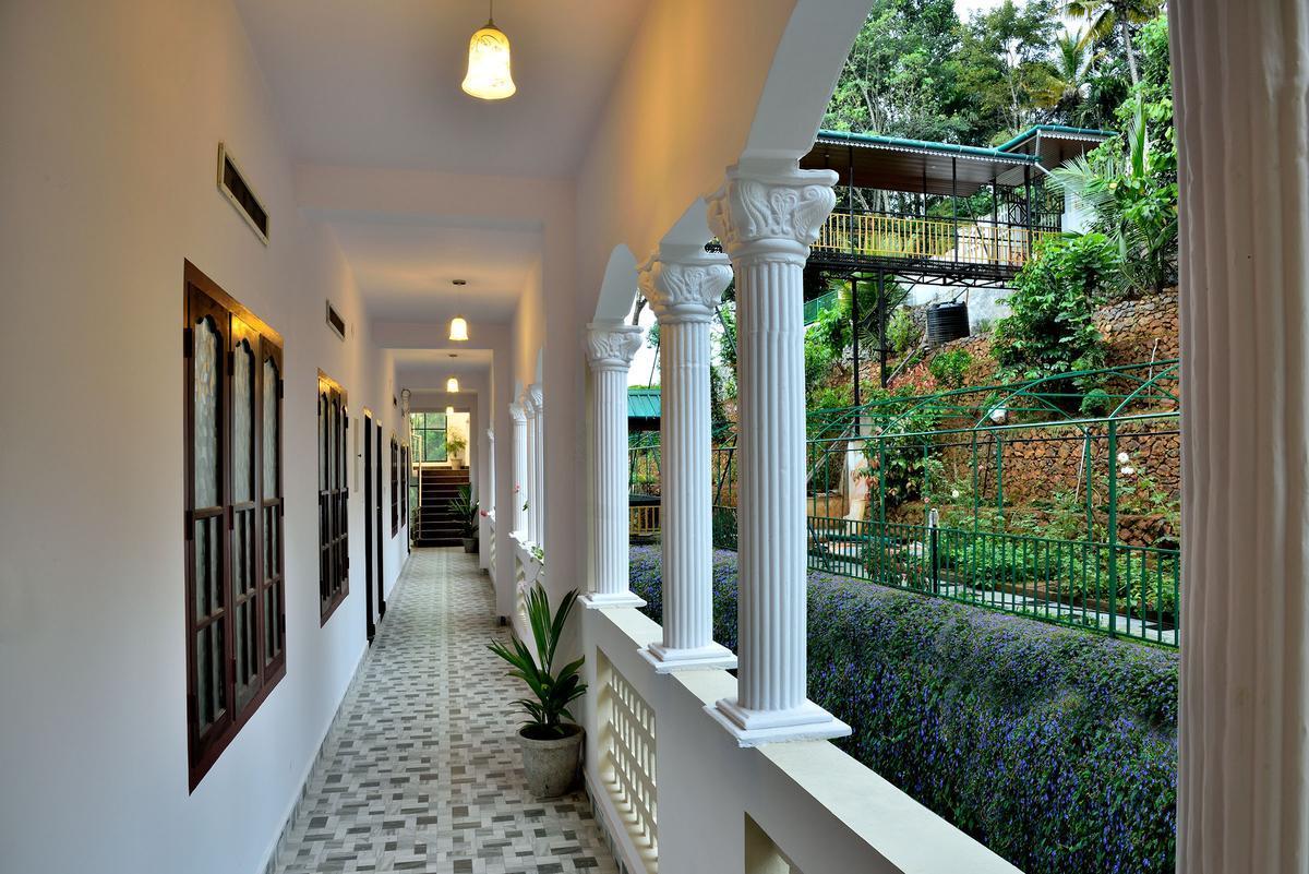 Rivertree Hotel Munnar