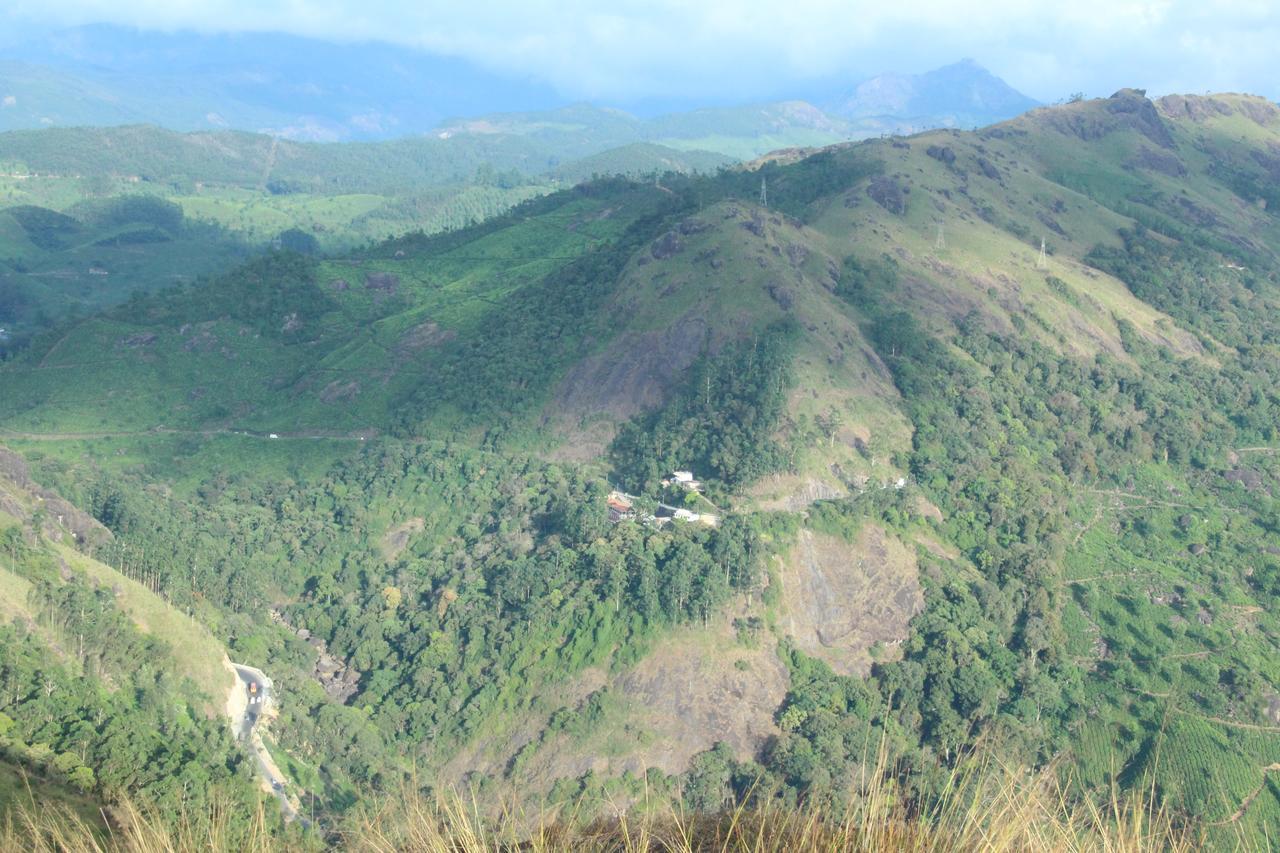 Abad Copper Castle Resort Munnar