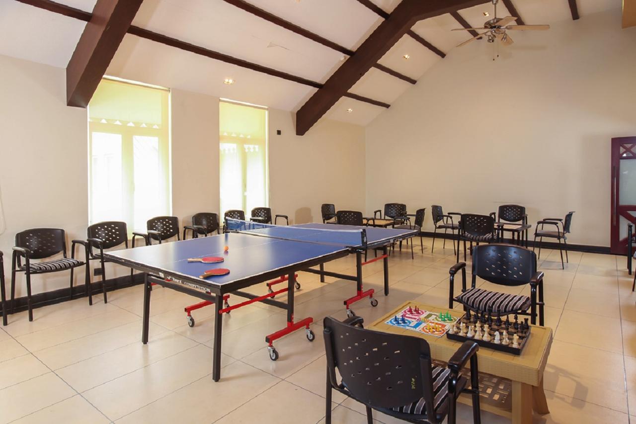 Hotel Devonshire Greens - The Leisure And Munnar