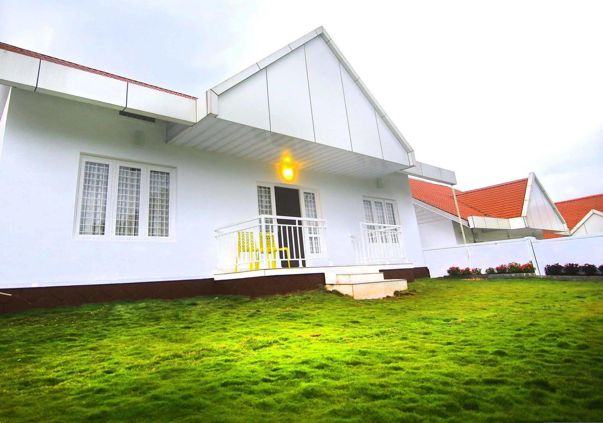 The Fog 5* Munnar