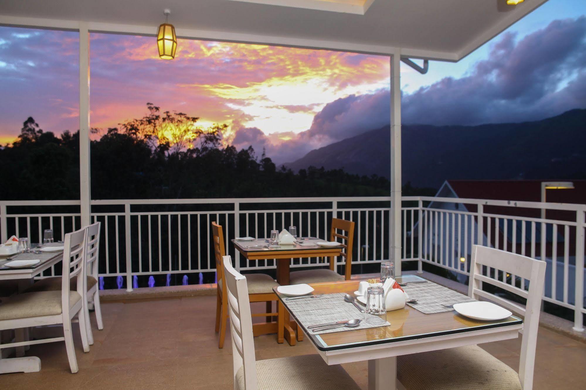 The Fog Resort Munnar