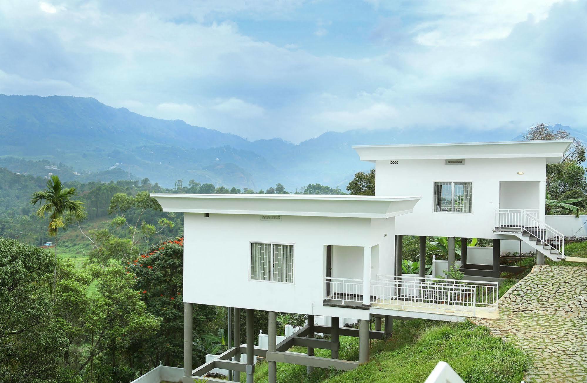 The Fog Resort 5*