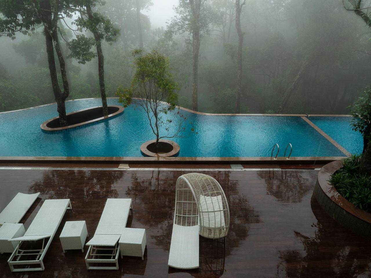Elixir Hills And Munnar