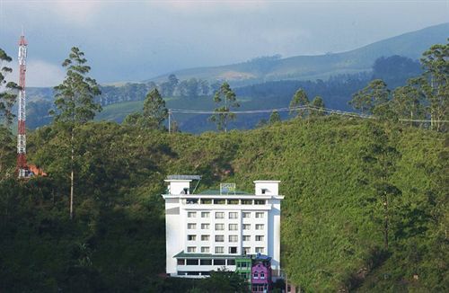 Clouds Valley Hotel